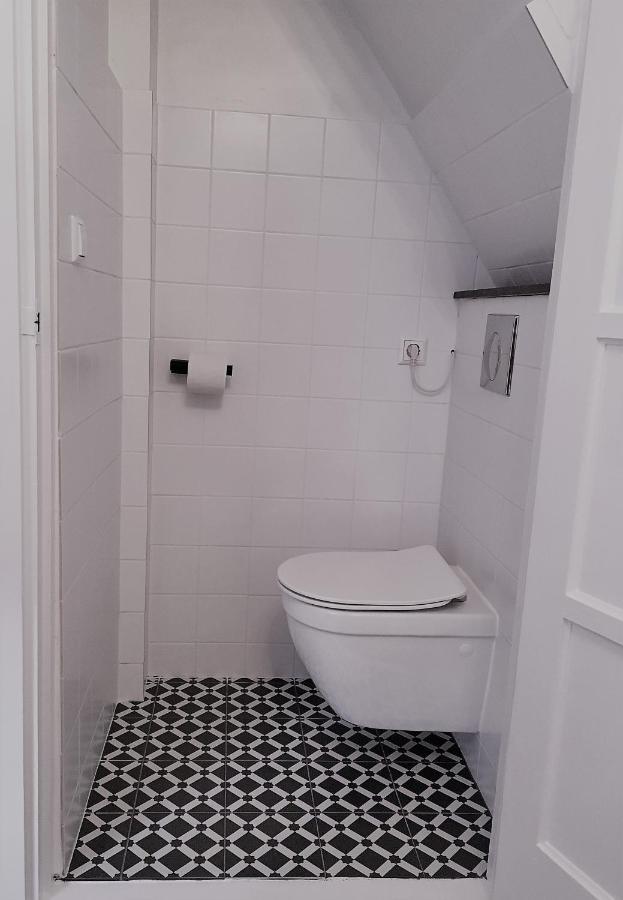 Bed and Breakfast Ninet7 Tilburgo Exterior foto
